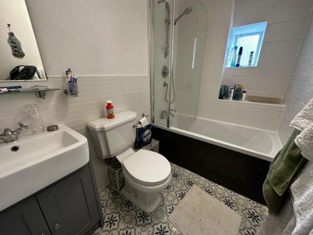 Kirkmay House Apartment *